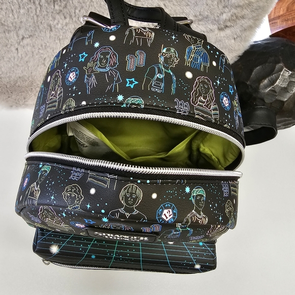 Stranger Things Backpack - Picture 7 of 8